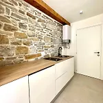 Damir Skomina Apartma Koper