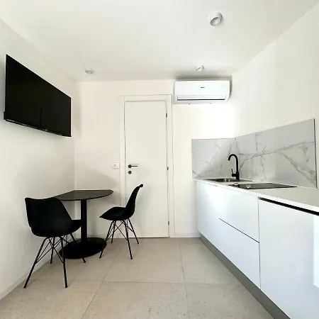 Damir Skomina Appartement Koper