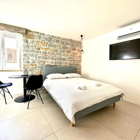 Damir Skomina * كوبر