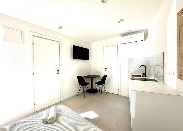 Damir Skomina Appartement Koper