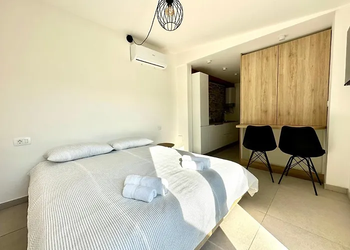 Damir Skomina Appartement *