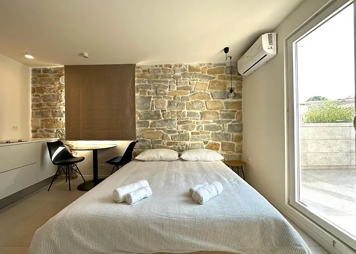 Damir Skomina Διαμέρισμα