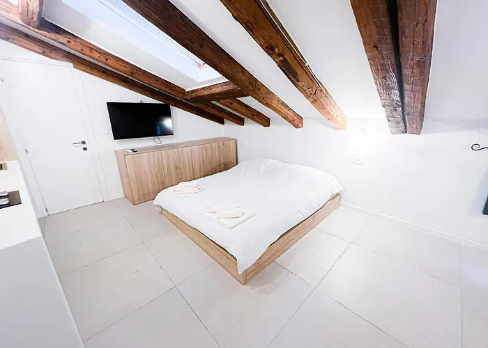 Damir Skomina Appartement